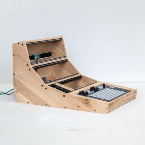 10U-XXHP-XXX-Eurorack-case---2-Many-Synths---Superbooth-Special-Editions-2024---IMG_7884 10U-XXHP-XXX-Eurorack-case---2-Many-Synths---Superbooth-Special-Editions-2024---IMG_7884