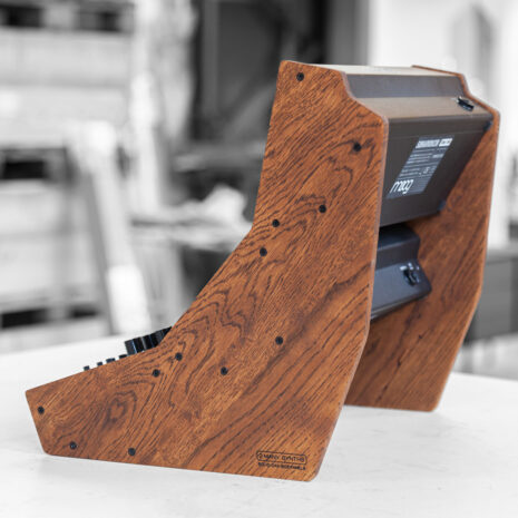 2-Many-Synths---Solid-Oak-3-tier-sidepanels-in-brown-for-Moog---IMG_6349 2-Many-Synths---Solid-Oak-3-tier-sidepanels-in-brown-for-Moog---IMG_6349