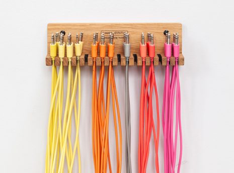 2-Many-Synths---Solid-Oak-Patchcable-holder---IMG_1283