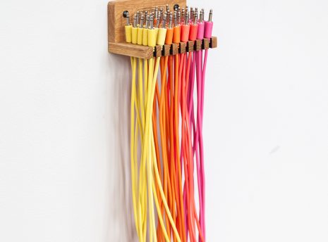 2-Many-Synths---Solid-Oak-Patchcable-holder---IMG_1308