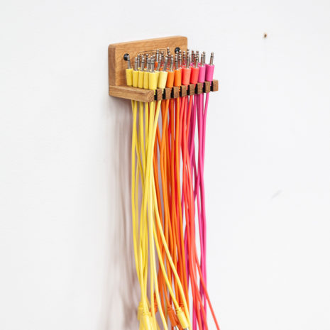 2-Many-Synths---Solid-Oak-Patchcable-holder---IMG_1308 2-Many-Synths---Solid-Oak-Patchcable-holder---IMG_1308