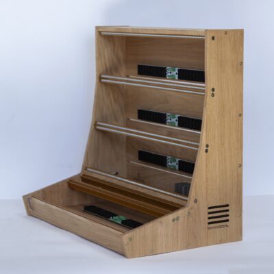 13U 104HP Solid oak Eurorack case with GOLD rails